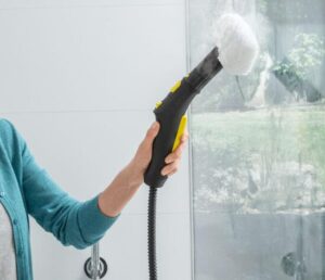 steam cleaning bathroom windows and glass