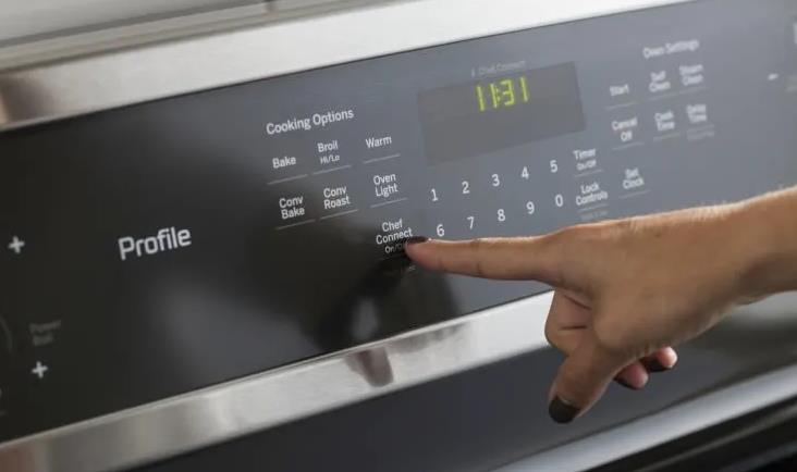 how to self clean oven with hot water